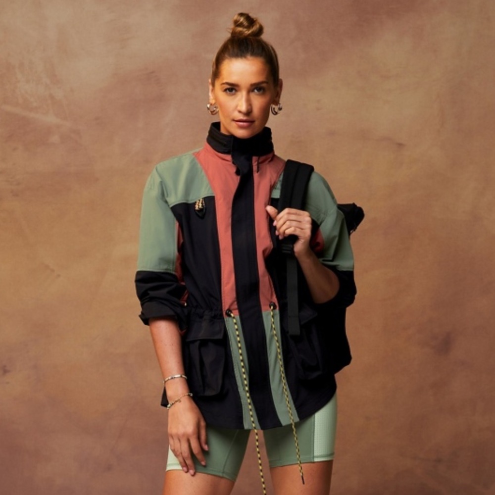 Fabletics Khloe Edit Cargo Jacket NWT Large SOLD OUT!